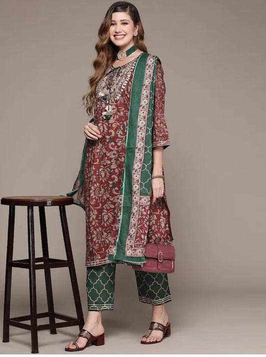 Breezy Elegance: Cotton Kurti Ensemble