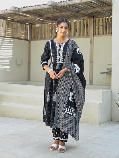 Black Kurta Pant Set with Dupatta set