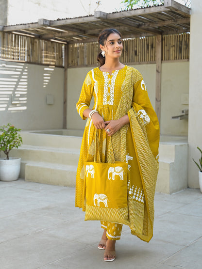 Yellow Kurta with Pant Set for a Stylish Look"