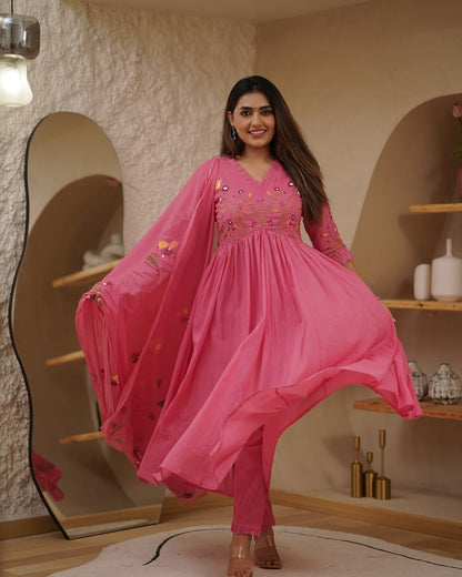 Traditional pink Kurta with Dupatta & Pant Set