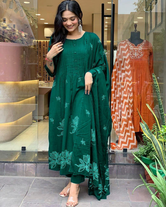 Green printex dupatta set