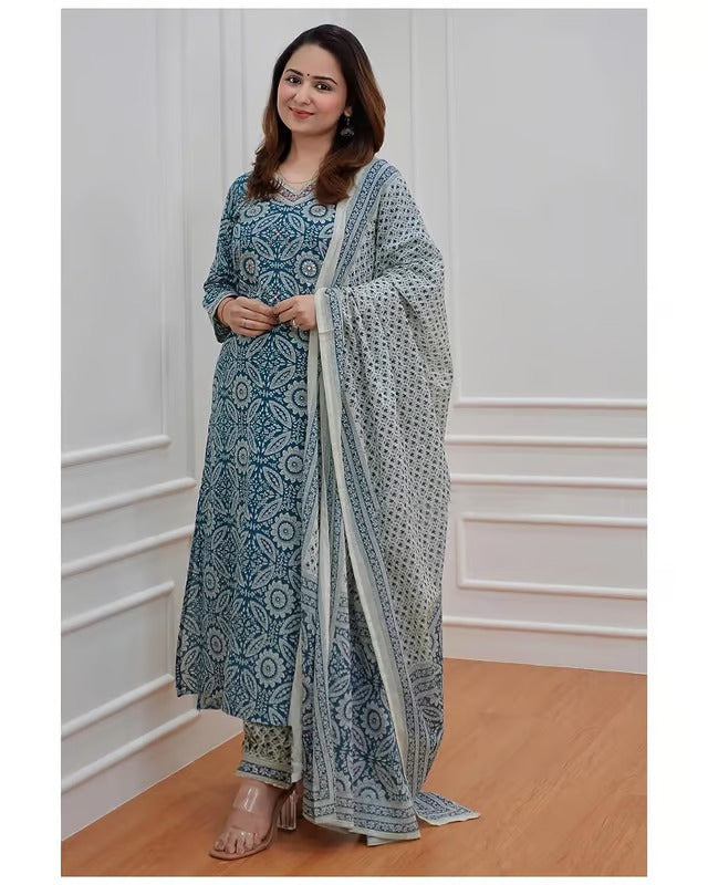 Women Viscose Rayon Kurta, Pant And Dupatta Set