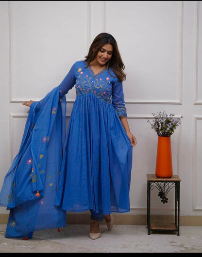 Traditional blue Kurta with Dupatta & Pant Set