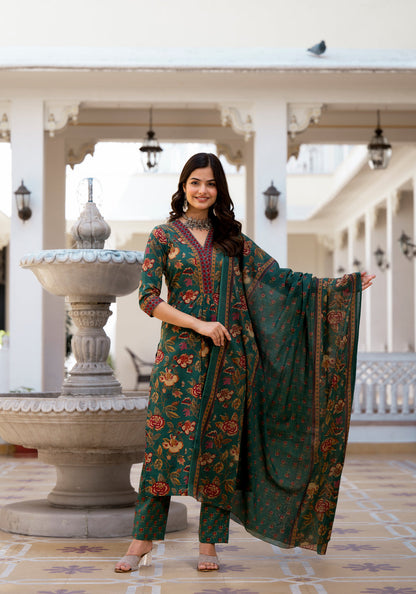 LIBASRACHNA GREEN FLORAL PRINT SUIT SET