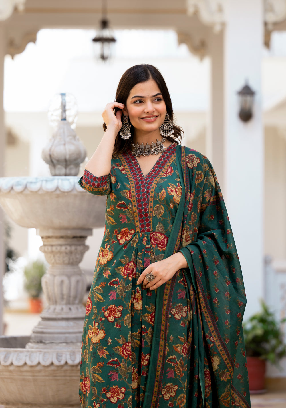 LIBASRACHNA GREEN FLORAL PRINT SUIT SET