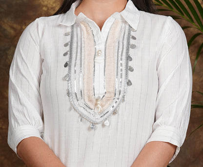 Elegant Afghani White Kurta-Pant Ensemble