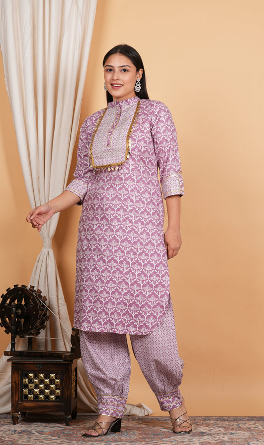 LIBASRACHNA Ethnic Motifs Printed Apple Cut Rayon Kurta And Pant Set