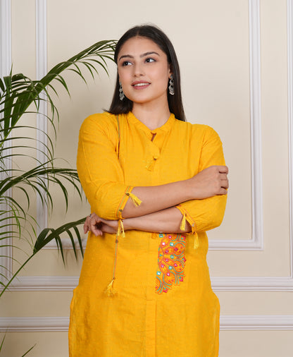 "Classy & Elegant: New Embroidered Cotton Dubby Set – 2 Pieces"