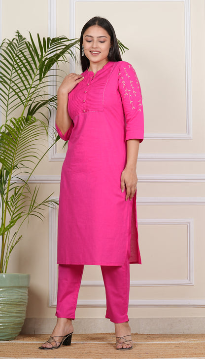 LIBASRACHNA EMBROIDERED COTTON KURTA WITH PANT SET