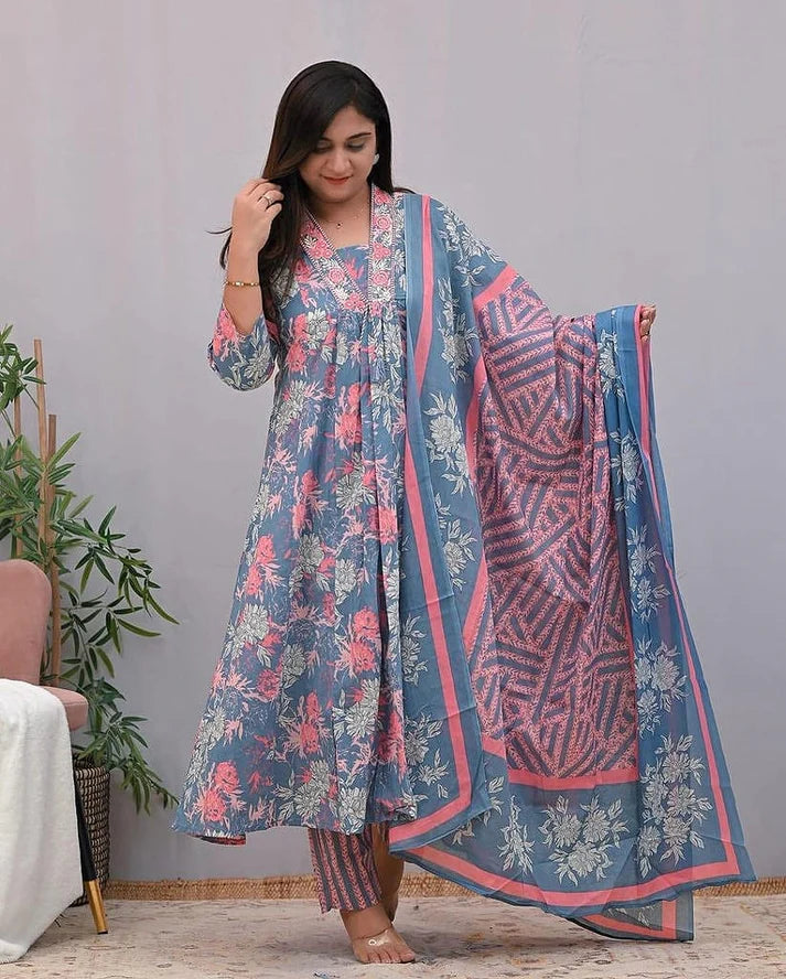 "Chic & Artistic: Designer Party Wear Pure Cotton Salwar Suit with Hand Block Print"