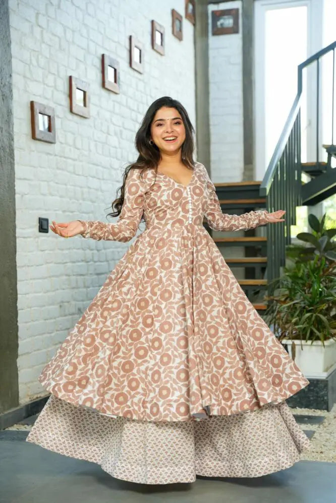 Libasrachna Creamy Blossoms: Floral Print Anarkali Suit Set"