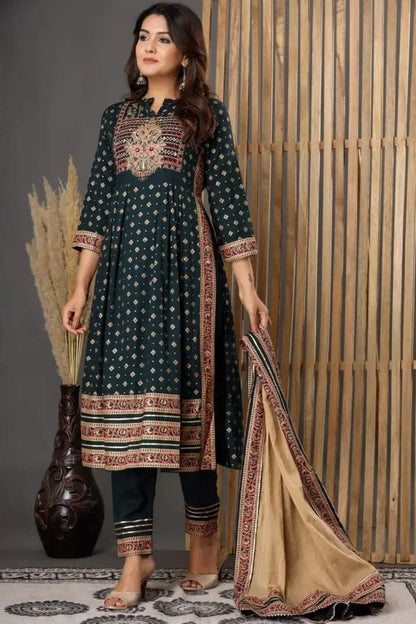 LIBASRACHNA Handwork Embroidered Kurta And Pant Set With Dupatta