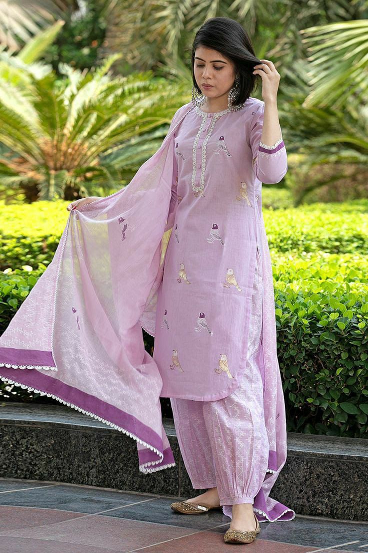 LIBASRACHNA Bird Printed Pink Cotton Kurta And Pant Set With Dupatta