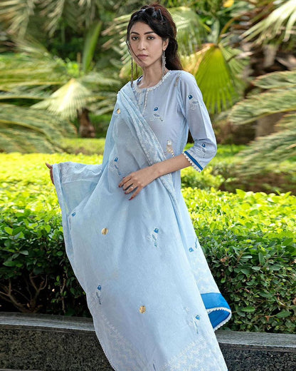 LIBASRACHNA Bird Printed Sky Blue Cotton Kurta And Pant Set With Dupatta