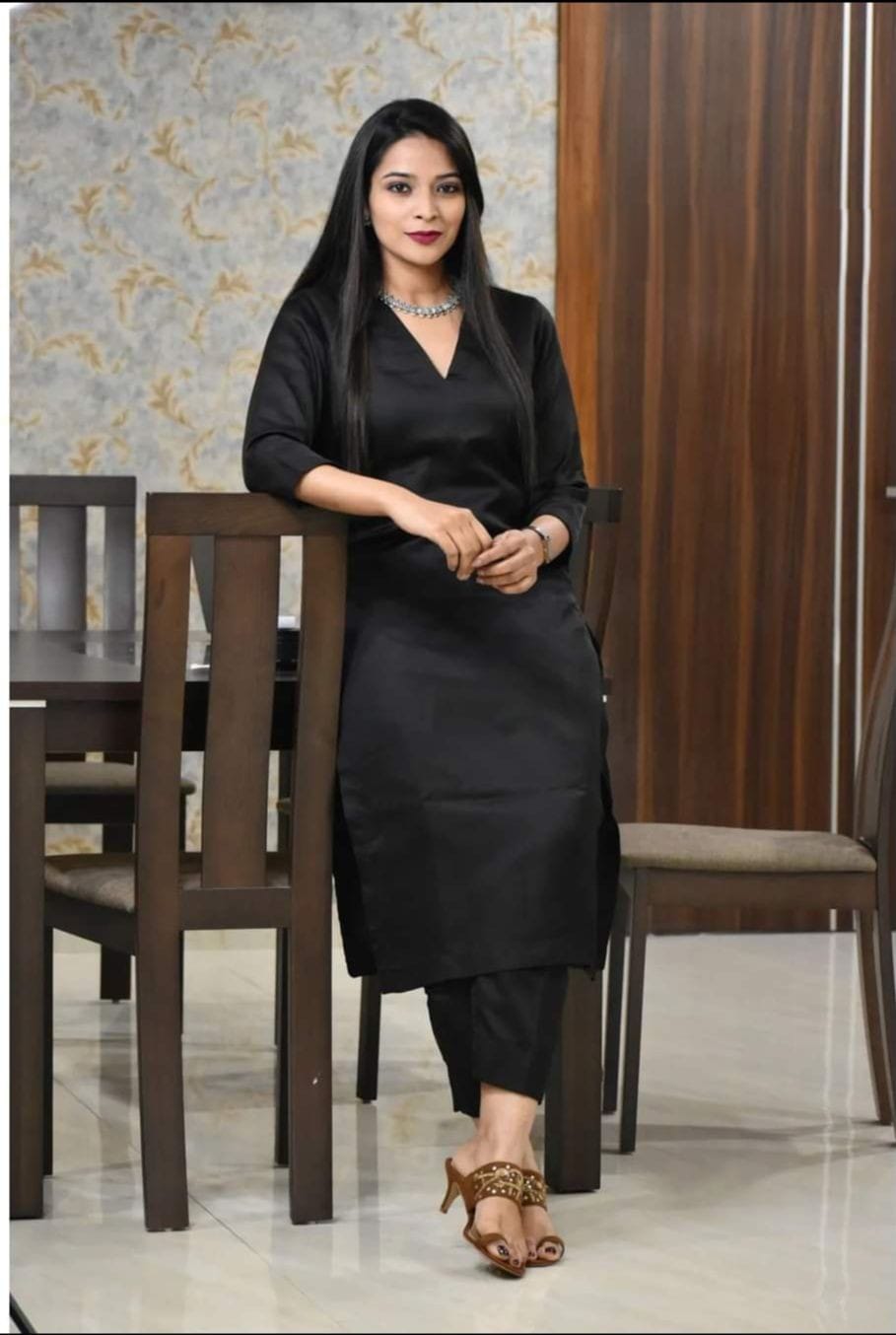 LIBASRACHNA Black Viscose Rayon Kurta And Pant With Double Pocket