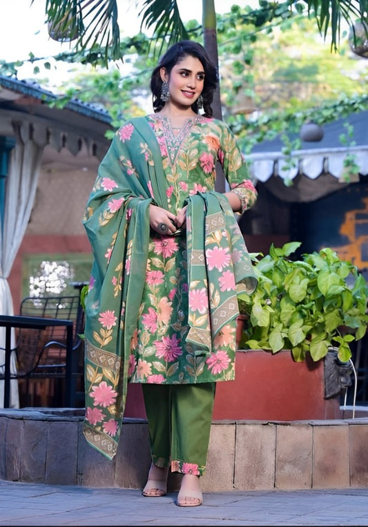 LIBASRACHNA Emerald Elegance: Floral Print Kurti Pant Set