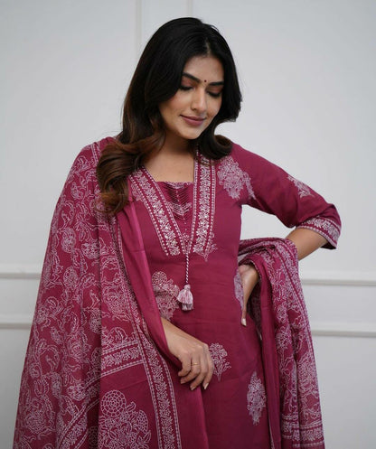 Maroon Cotton Kurta And Pant Set With Mulmul Dupatta