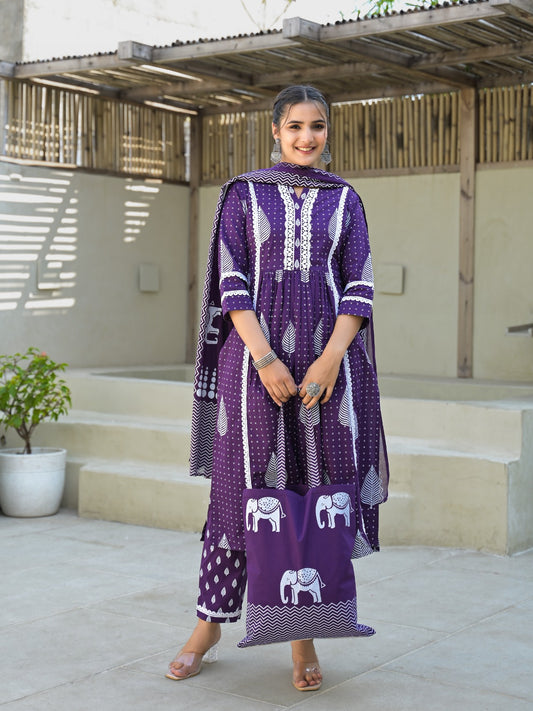 "Traditional Purple Kurta Ensemble with Dupatta"