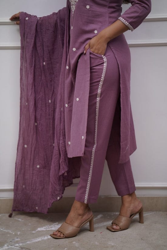 Purple Kurta-Pant Set for a Stylish Look