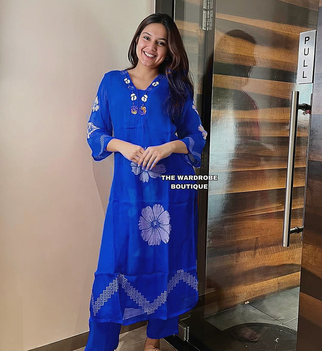 Blue Kurta Set with Pant and Dupatta"set